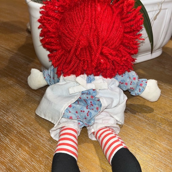 Raggedy Ann 16” plush doll 2014 Aurora - Picture 3 of 4